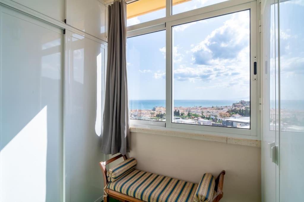 Desayuno Con Vistas, Parking Privado Terraza Leilighet La Cala Del Moral Eksteriør bilde